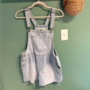 Universal Thread Light Blue Denim Overalls